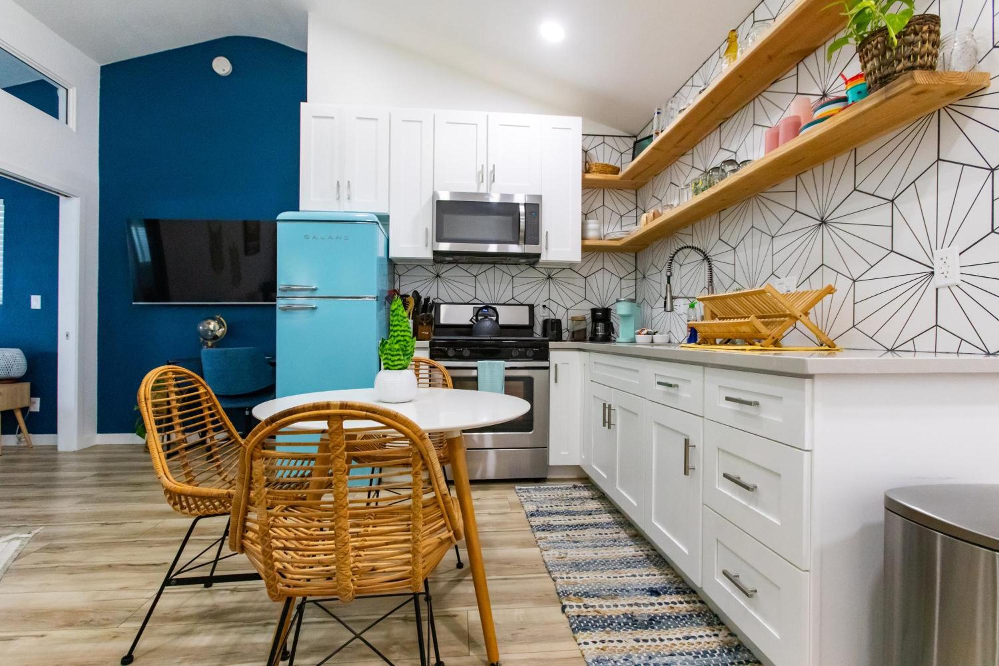 Spacious Family Retreat! Sleeps 12 + Huge Backyard San Juan Capistrano Exterior photo
