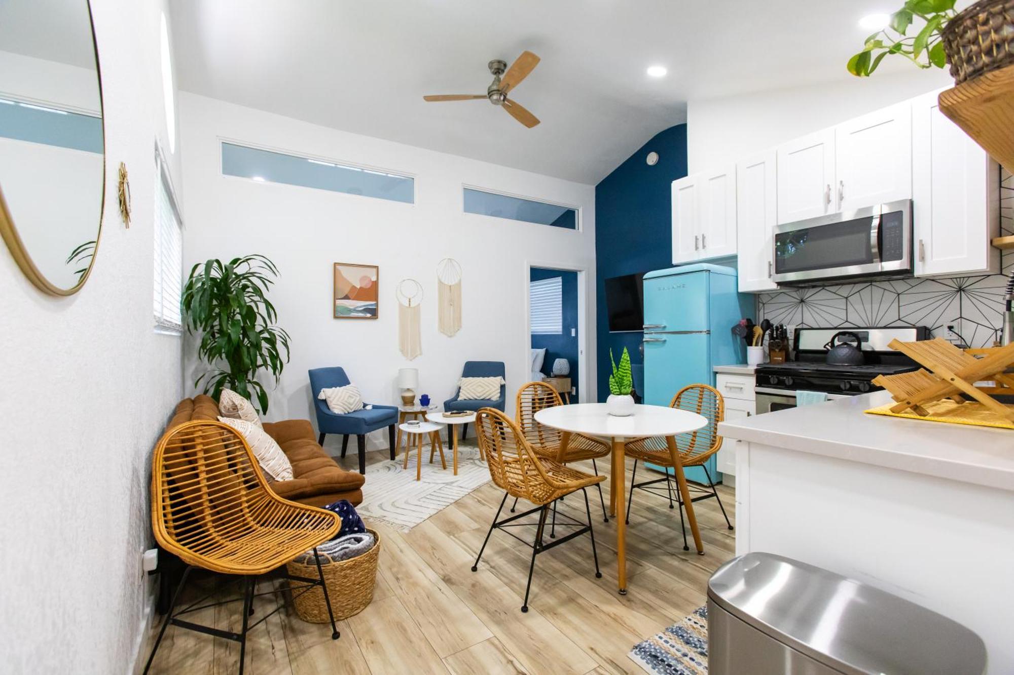 Spacious Family Retreat! Sleeps 12 + Huge Backyard San Juan Capistrano Exterior photo
