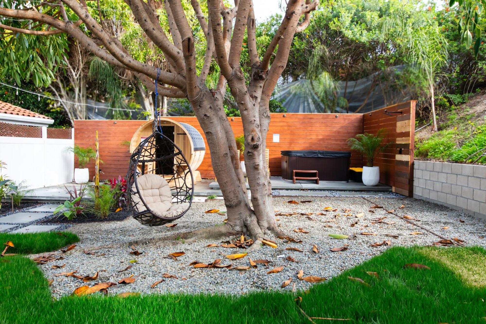 Spacious Family Retreat! Sleeps 12 + Huge Backyard San Juan Capistrano Exterior photo