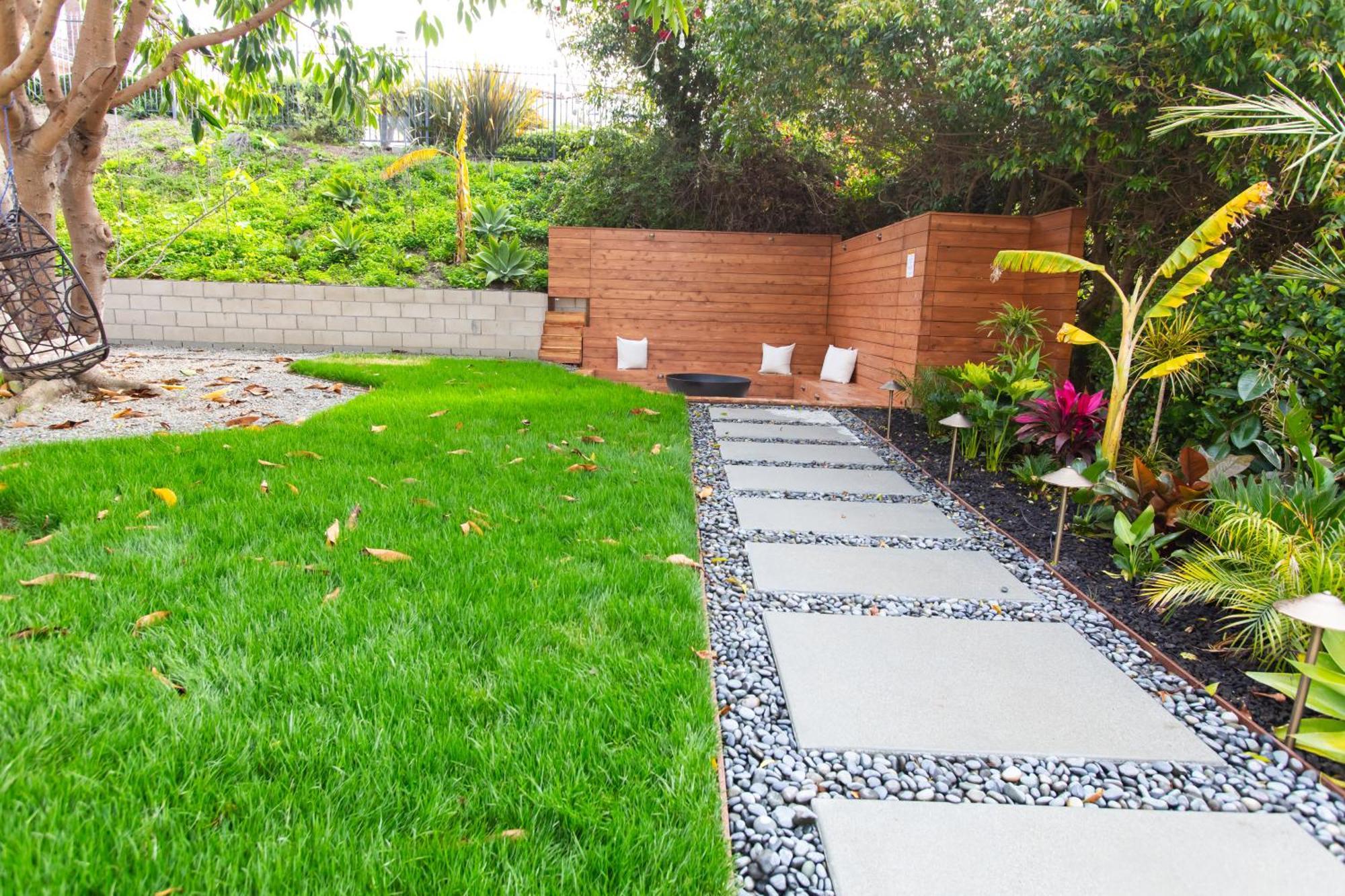 Spacious Family Retreat! Sleeps 12 + Huge Backyard San Juan Capistrano Exterior photo